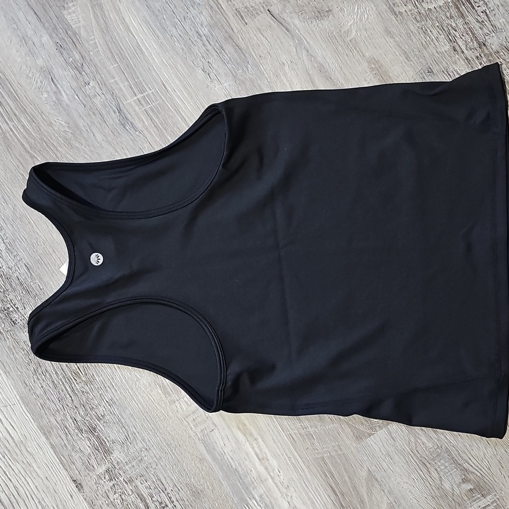 EUC Senita Athletics Black Tank Top - Picture 4 of 5